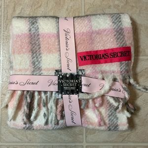 Victoria’s Secret Scarf